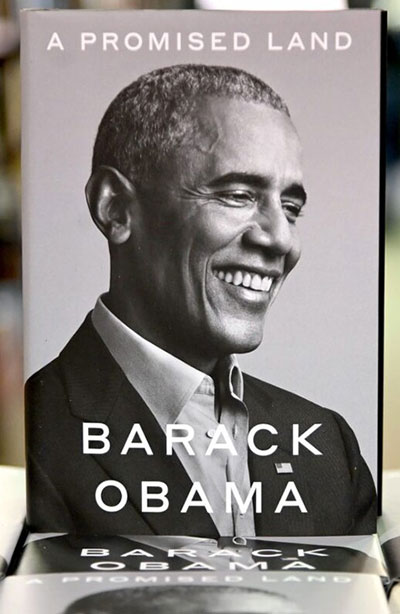 Hồi ký Obama chính thức trở thành sách bán chạy nhất năm 2020 tại Mỹ